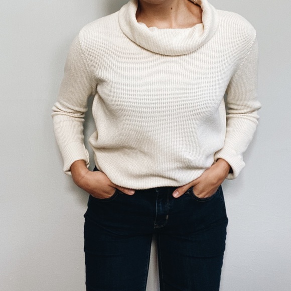 Ralph Lauren Sweaters - Ralph Lauren cowl neck sweater